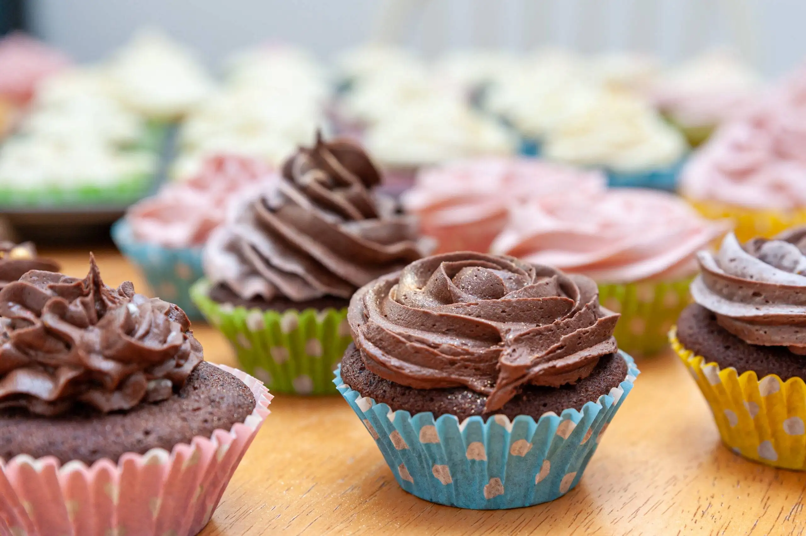 Mini Cup Cakes - Sugarspoon Desserts